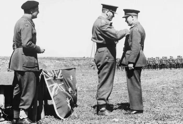 Framed Print : KBR for Australian defender of Tobruk. Major General Sir Leslie-Morshead, G. O. C, A