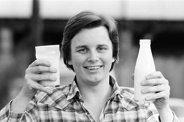 Keith Deller, the world champion darts player, with his pint of milk. 9th January 1983