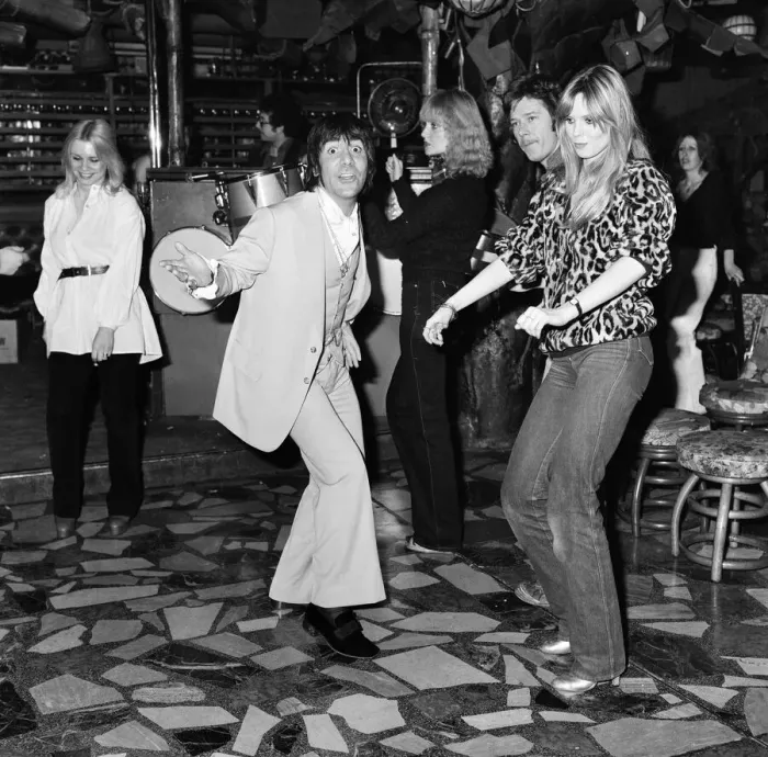 Framed Print : Keith Moon, drummer of The Who rock group, pictured with his girlfriend Annette dancing Framed Print : Keith Moon, drummer of The Who rock group, pictured with his girlfriend Annette dancing
