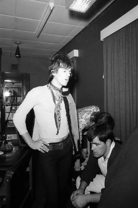 Framed Print : Keith Richards with keyboard player Ian Stu Stewart Framed Print : Keith Richards with keyboard player Ian Stu Stewart