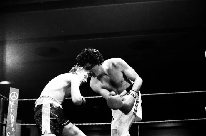 Framed Print : Keith Wallace v Esteban Eguia. Featherweight Boxing. 1st Feb 1984 Framed Print : Keith Wallace v Esteban Eguia. Featherweight Boxing. 1st Feb 1984