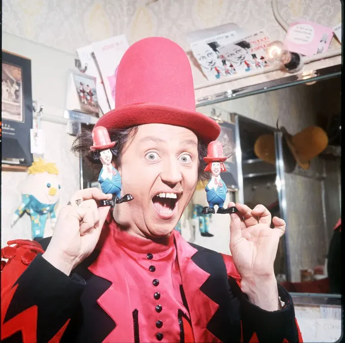 Framed Print : Ken Dodd entertainer with two models of his Diddymen Dbase MSI