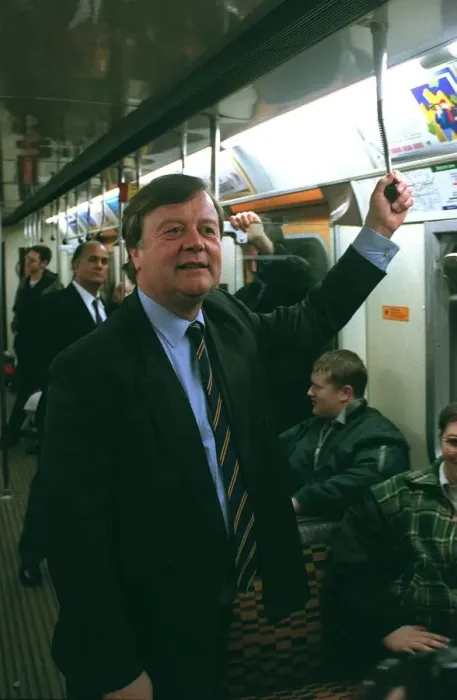 Framed Print : KENNETH CLARKE MP TRAVELLING ON THE LONDON UNDERGROUND ON DISTRICT LINE ON WAY TO BARONS