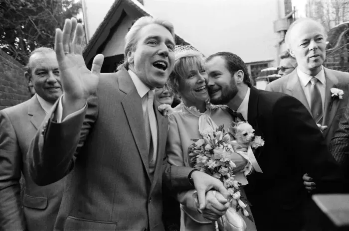 Framed Print : Kenny Everett is best man at the wedding of his former wife Lee Framed Print : Kenny Everett is best man at the wedding of his former wife Lee