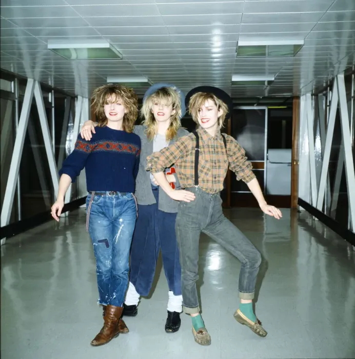 Framed Print : Keren Woodward, Sarah Dallin and Siobhan Fahey of Bananarama at Heathrow Airport to go to Framed Print : Keren Woodward, Sarah Dallin and Siobhan Fahey of Bananarama at Heathrow Airport to go to
