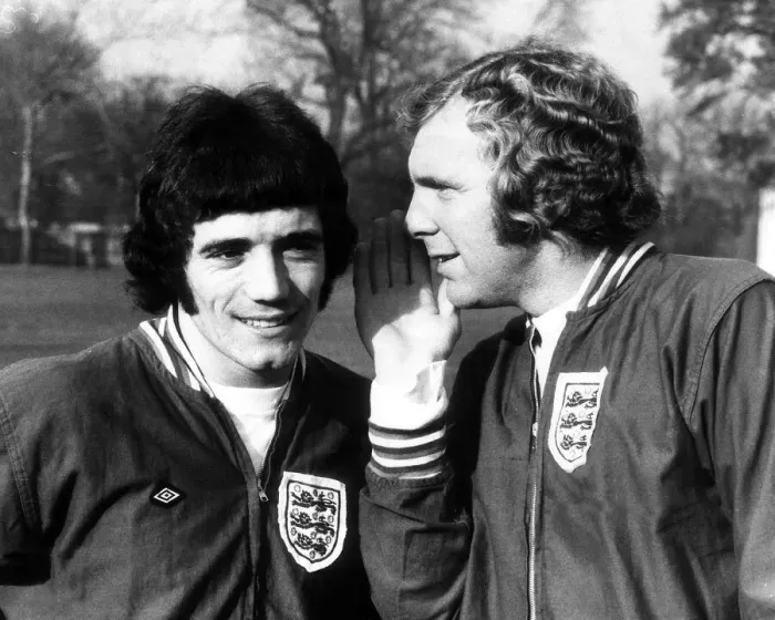 Framed Print : Kevin Keegan Football Player of England - Nov 1972 with captain Bobby Moore