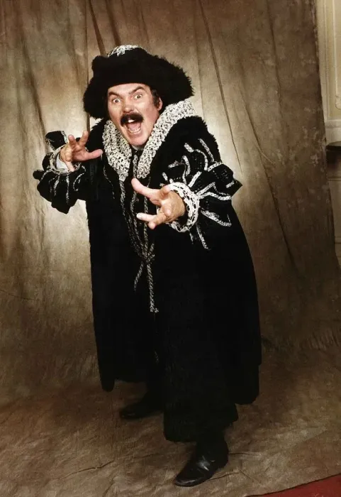 Framed Print : Kevin Lloyd Actor Who Is Starring In The Pantomime Jack And The Beanstalk Framed Print : Kevin Lloyd Actor Who Is Starring In The Pantomime Jack And The Beanstalk