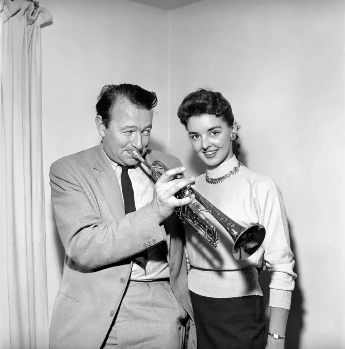Framed Print : Kim Pearson seen here with jazz trumpet player Humphrey Lyttleton. 1956 A518 Framed Print : Kim Pearson seen here with jazz trumpet player Humphrey Lyttleton. 1956 A518