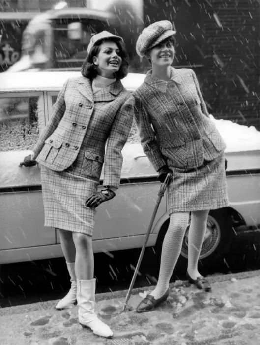 Framed Print : How Kind of the Weather: Fashion models Angie Grant (left Framed Print : How Kind of the Weather: Fashion models Angie Grant (left