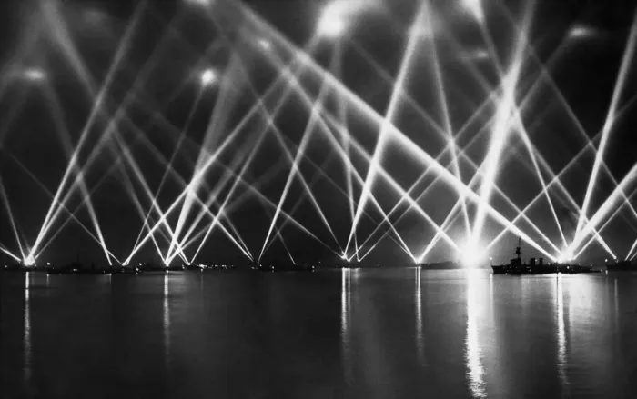 Framed Print : The King with his fleet. (picture shows) The searchlight display by the home fleet Framed Print : The King with his fleet. (picture shows) The searchlight display by the home fleet