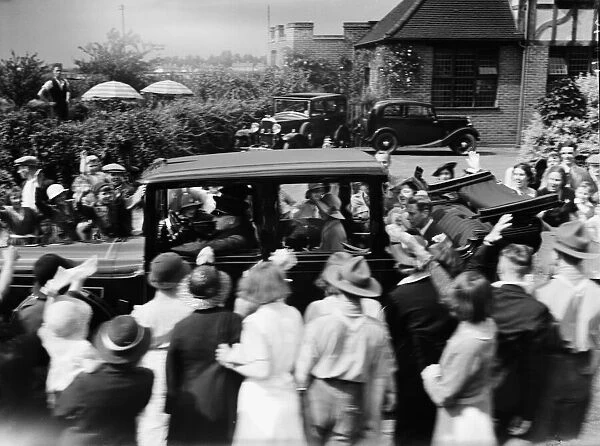 King George VI and family royal visit to Uxbridge 1936