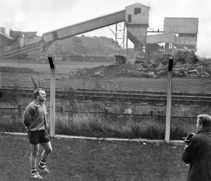 Framed Print : From Kings Road, Chelsea- To this, Milmoor, Rotherham. Tommy Docherty Framed Print : From Kings Road, Chelsea- To this, Milmoor, Rotherham. Tommy Docherty