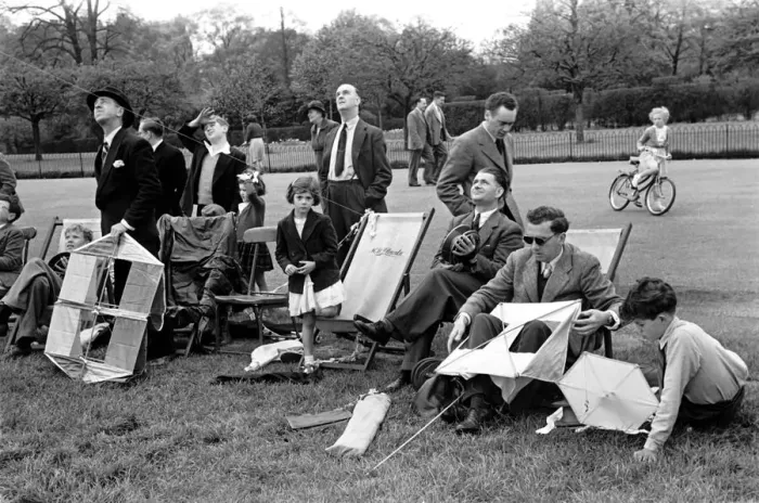 Framed Print : Kite Flying in Hyde Park. April 1952 C2007-004 Framed Print : Kite Flying in Hyde Park. April 1952 C2007-004