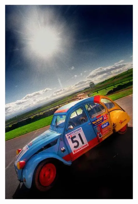 Framed Print : Knockhill racing 2 CV Citroen October 1998 Framed Print : Knockhill racing 2 CV Citroen October 1998