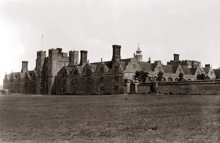 Framed Print : Knole Castle in Britain - general view of castle and grounds circa 1920
