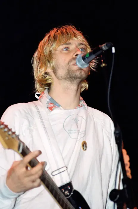 Framed Print : Kurt Cobain, lead singer of Seattle-based grunge rock group Nirvana Framed Print : Kurt Cobain, lead singer of Seattle-based grunge rock group Nirvana