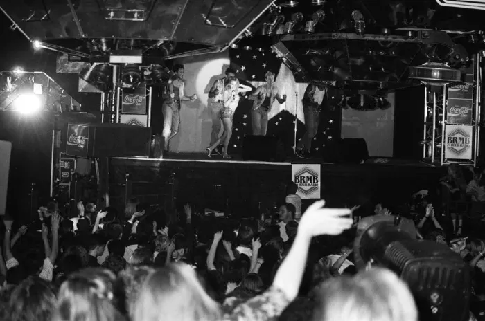 Framed Print : Kylie Minogue appearing in concert at the Ritzy nightclub in Hurst Street