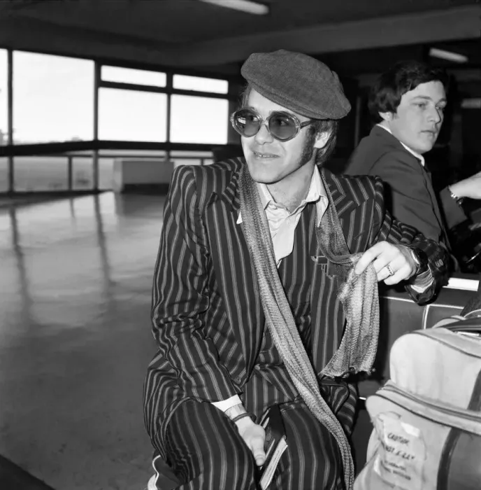 Framed Print : L. A. P. Pop Singer Elton John. January 1975 75-00062-003 Framed Print : L. A. P. Pop Singer Elton John. January 1975 75-00062-003