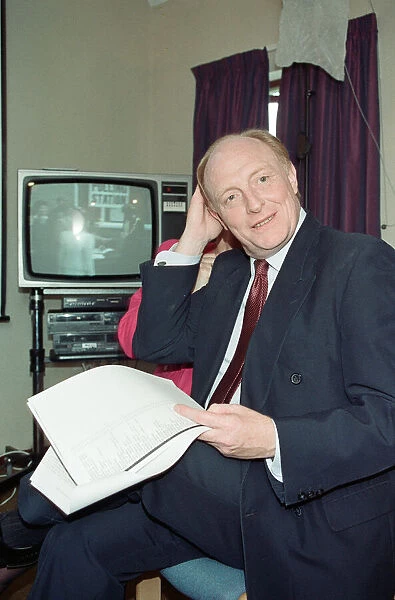 Labour leader Neil Kinnock receives the results of the 1992 General Election