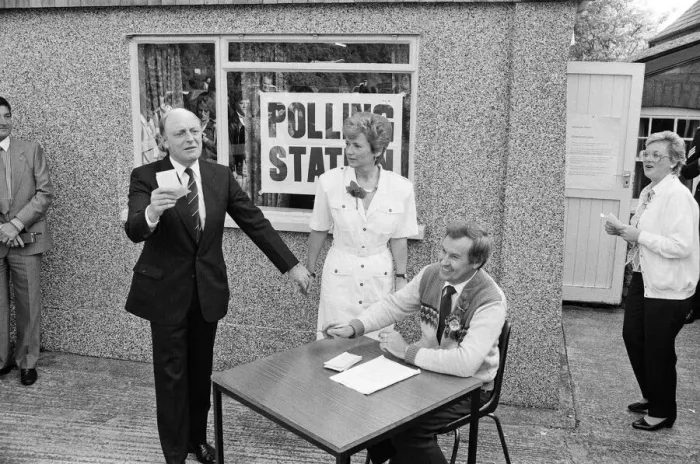 Framed Print : Labour leader Neil Kinnock and his wife Glenys go to cast their vote in the 1987 general