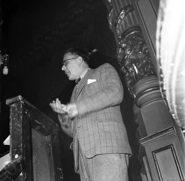 Labour Party Conference 1952 Richard Crossman addresses conference