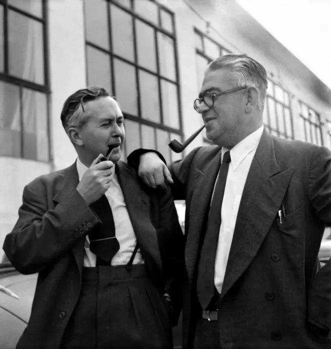 Framed Print : Labour Party Conference 1953: Harold Wilson and Ian Mikardo. September 1953 D5893-003