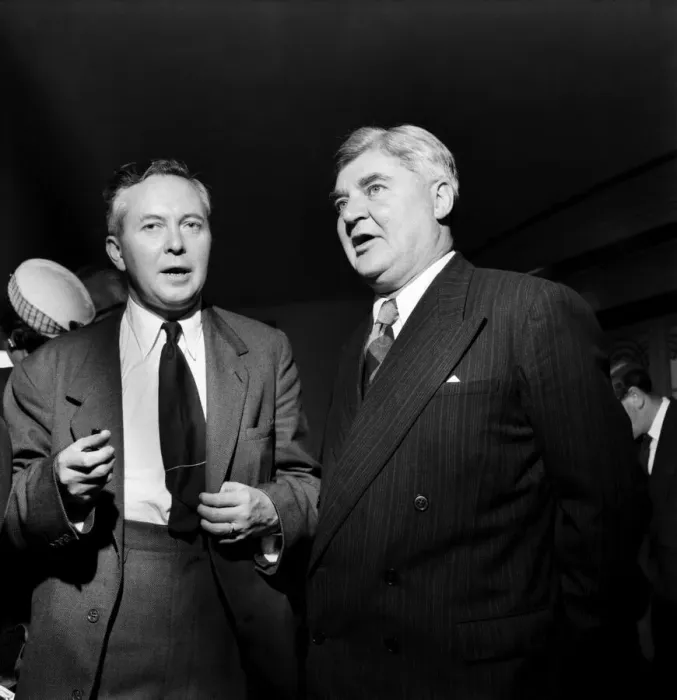 Framed Print : Labour Party Conference 1953: Nye Bevan and Harold Wilson. September 1953 D5828-007 Framed Print : Labour Party Conference 1953: Nye Bevan and Harold Wilson. September 1953 D5828-007