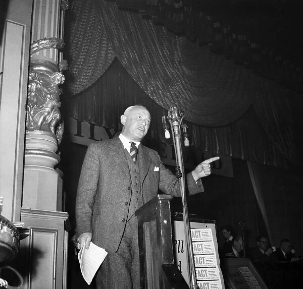 Labour Party Conference. Emmanuel Shinwell speaking. September 1952 C4828-001