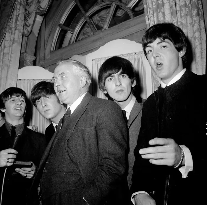 Framed Print : Labour Party Leader Harold Wilson with The Beatles left to right: Ringo Starr