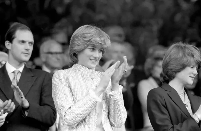 Framed Print : Lady Diana Spencer in the Royal Box on Centre Court at the Wimbledon Tennis Championships Framed Print : Lady Diana Spencer in the Royal Box on Centre Court at the Wimbledon Tennis Championships