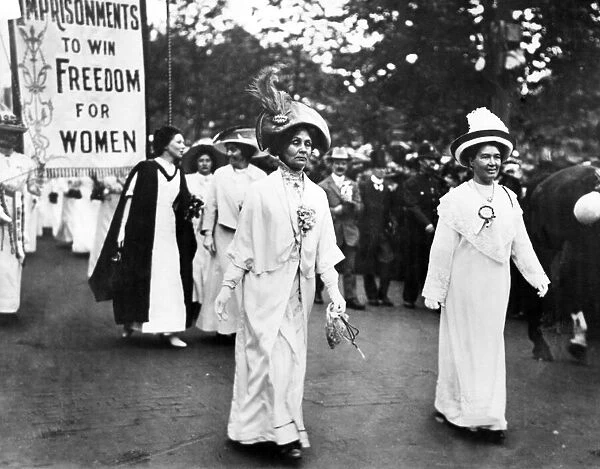 Lady Pethick-Lawrence (right) and Mrs Emmeline Pankhurst lead a Suffragette demonstration