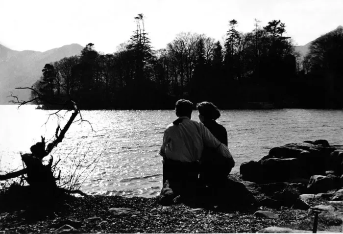Framed Print : Lake District - Derwentwater - A courting couple sit on the lakeside 29 March 1965 Framed Print : Lake District - Derwentwater - A courting couple sit on the lakeside 29 March 1965