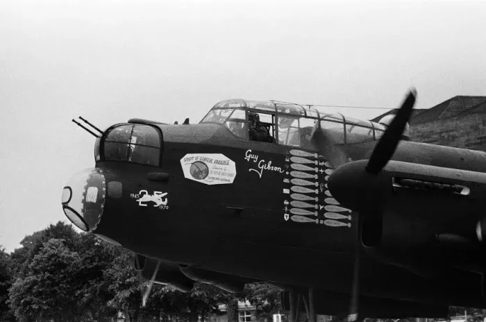 Framed Print : The last Lancaster bomber to fly. It flew from Hullavington RAF airfield near Swindon en