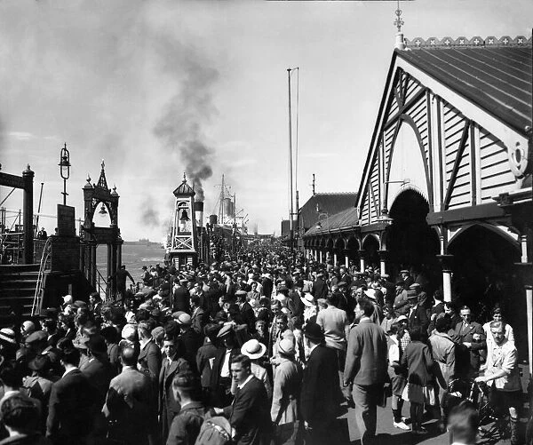 The landing stage for the Birkenhead Woodside ferry. Circa 1937