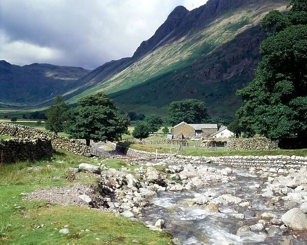 The Langdales Cumbria The Lake District Mountains River Dry