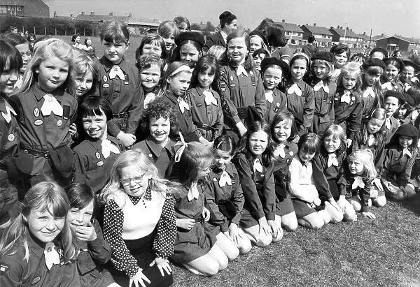 A large Brownie pack enjoying a day out in May 1974