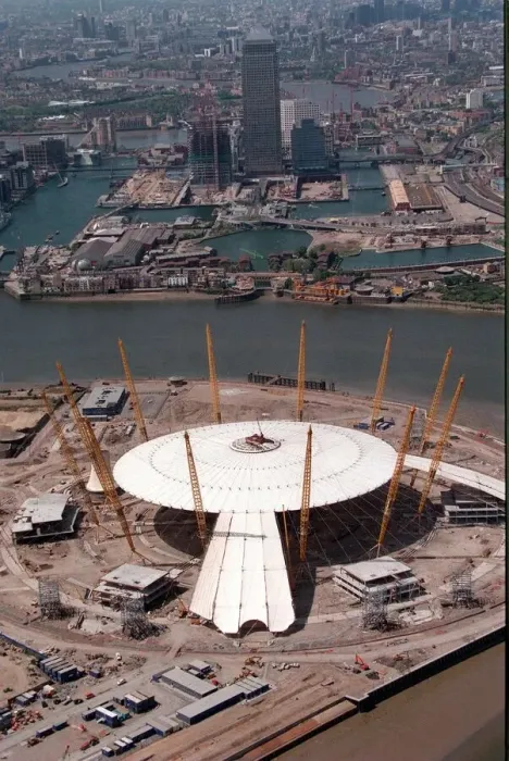 Framed Print : The latest stage of the Millennium Dome May 1998