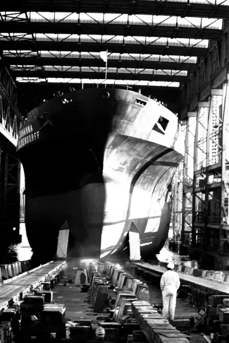 Framed Print : The launch of the merchant ship Johanna Oldendorff at the Southwick slipway of North-East Framed Print : The launch of the merchant ship Johanna Oldendorff at the Southwick slipway of North-East