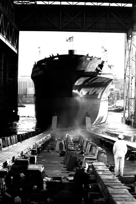 Framed Print : The launch of the merchant ship Johanna Oldendorff at the Southwick slipway of North-East Framed Print : The launch of the merchant ship Johanna Oldendorff at the Southwick slipway of North-East