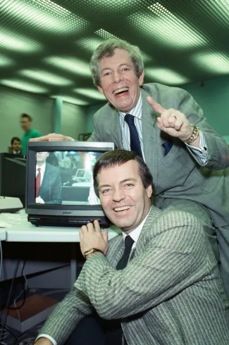 Framed Print : The launch of Sky TV. Tony Blackburn and Derek Jameson. 5th February 1989 Framed Print : The launch of Sky TV. Tony Blackburn and Derek Jameson. 5th February 1989