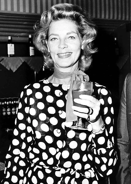 Lauren Bacall Actress - June 1980 Dbase