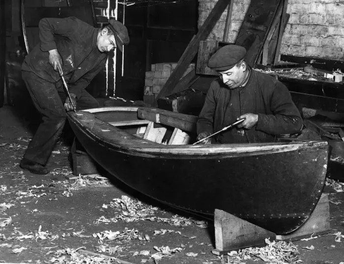 Framed Print : Lawrie Brothers of Glasgow 1920s Making dinghy boats from compressed wood fibre