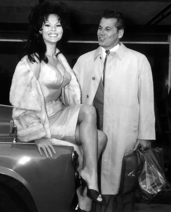 Framed Print : Laya Raki Actress, May 1965 and husband Ron Randell at London Airport Framed Print : Laya Raki Actress, May 1965 and husband Ron Randell at London Airport