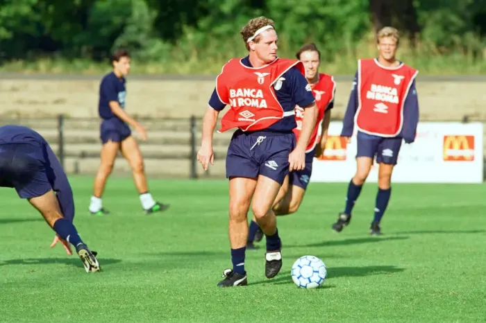 Framed Print : Lazio footballer Paul Gascoigne during a training session with teammates ahead of