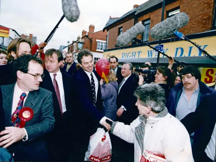 Framed Print : Leader of the Labour Party Tony Blair visits New Ferry ahead of the general election Framed Print : Leader of the Labour Party Tony Blair visits New Ferry ahead of the general election