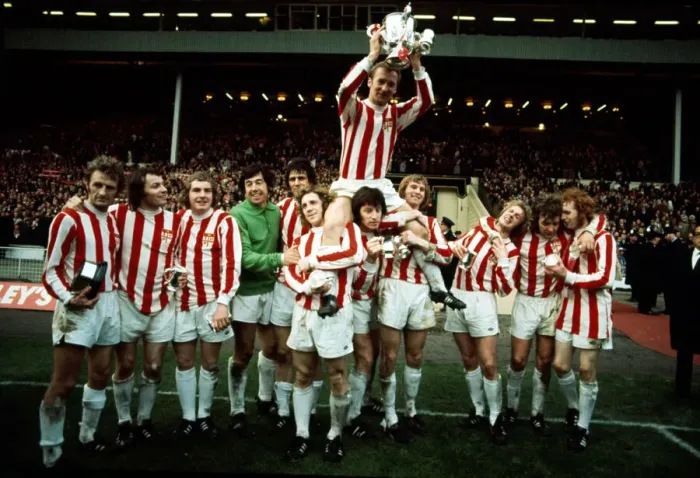 Framed Print : League Cup Final at Wembley Stadium Stoke City 2 v Chelsea 1 Stoke City team Framed Print : League Cup Final at Wembley Stadium Stoke City 2 v Chelsea 1 Stoke City team