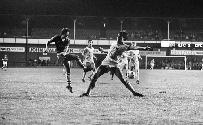 Framed Print : League Cup Third Round match at Goodison Park. Everton 2 v Coventry City 1