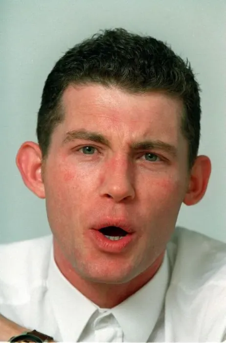  : Lee Evans Comedian