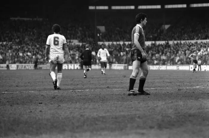 Framed Print : Leeds United 0 v. Manchester United 0. April 1982 MF06-22-056 Local Caption Framed Print : Leeds United 0 v. Manchester United 0. April 1982 MF06-22-056 Local Caption