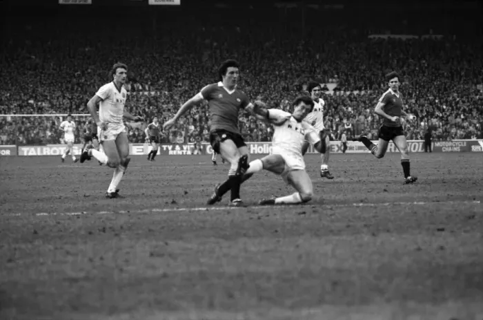 Framed Print : Leeds United 0 v. Manchester United 0. April 1982 MF06-22-055 Local Caption Framed Print : Leeds United 0 v. Manchester United 0. April 1982 MF06-22-055 Local Caption